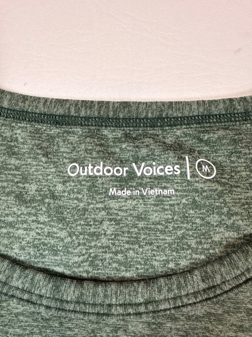 Outdoor Voices Cloudknit Long Sleeve Performance Shirt Heather Green M (PP577) - Picture 8 of 9